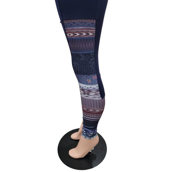 PrAna‎ Women's Chakara Blue Highway Pioneer Aztec Print Leggings Size XS - Picture 8 of 16